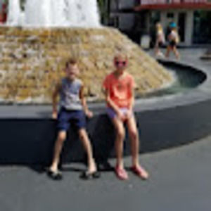 Meet your Posher, Whitney